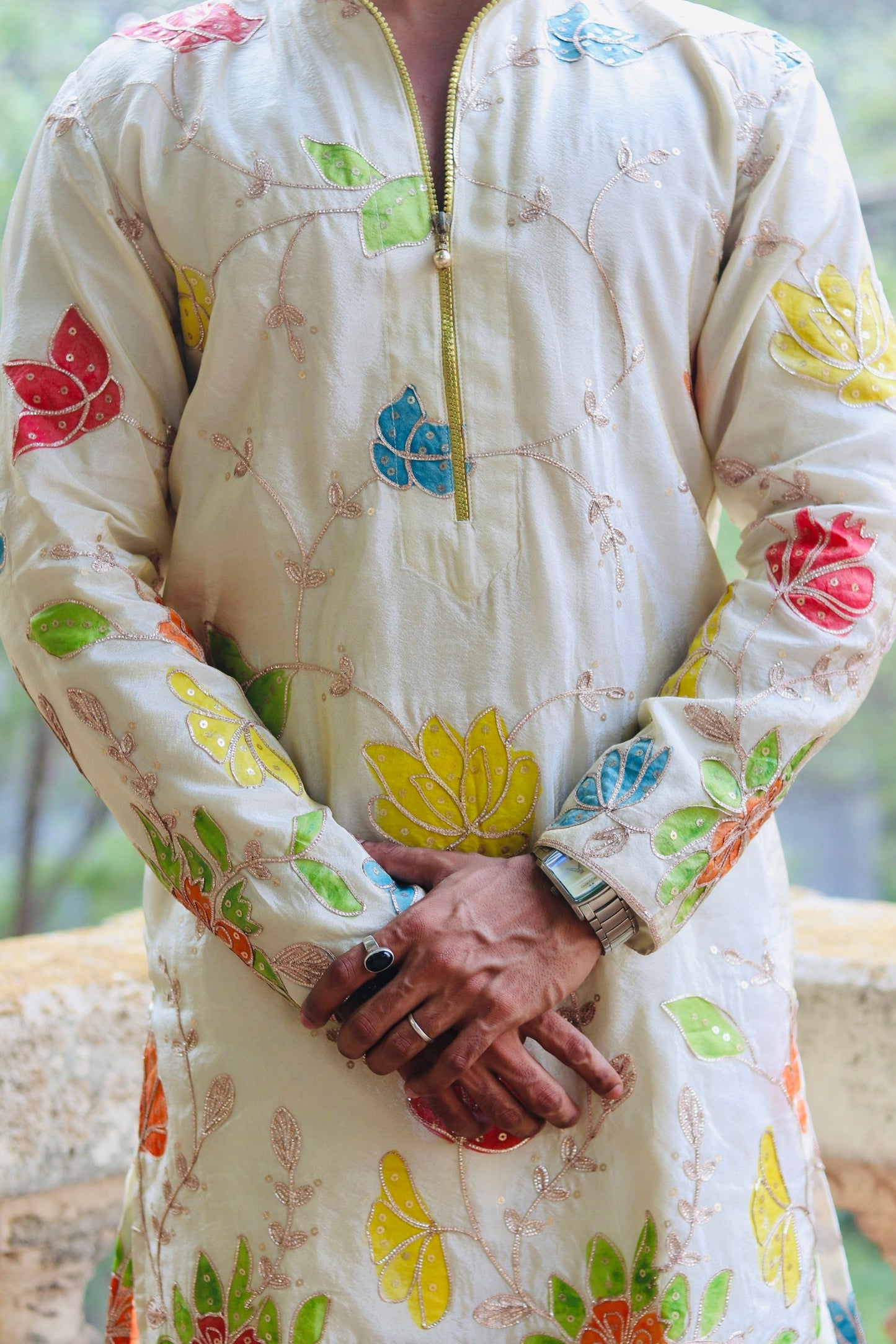 White Multi Flower Embroidered Tissue Kurta