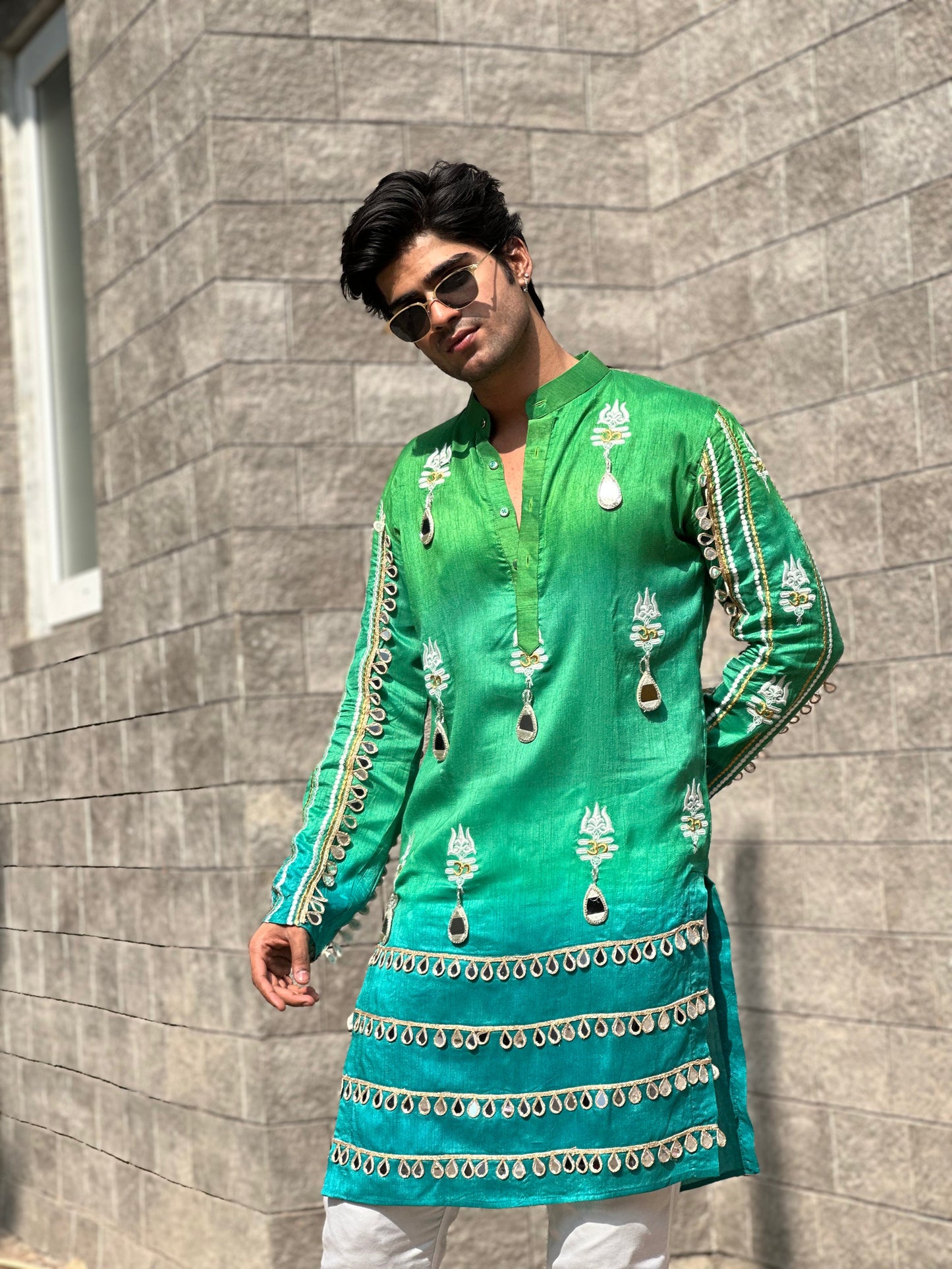 Trendy Chartreuse Ombré Kurta with Mirror Details
