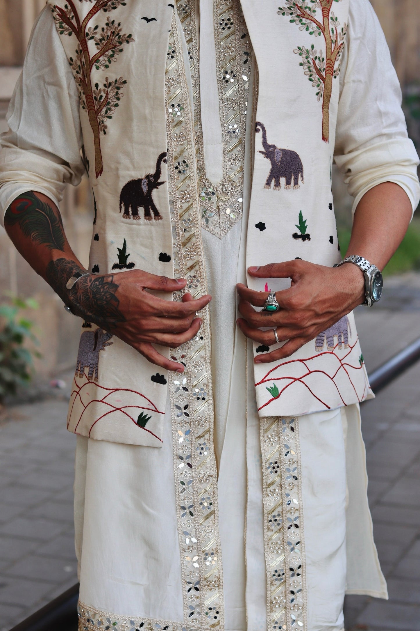 Off White Embriodery Elephant Koti , Kurta And Dupatta