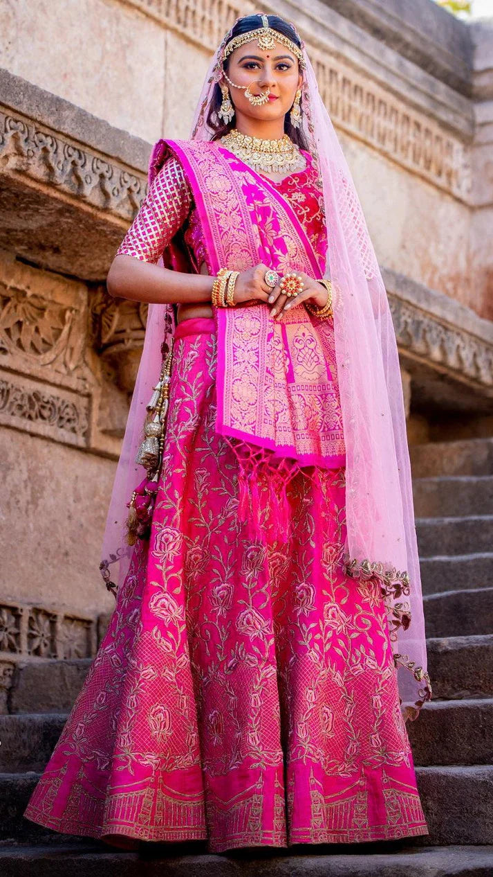 Bridal Pink lehenga With Silk And Net dupatta